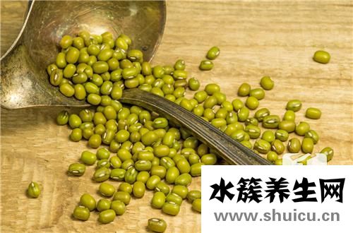 綠豆不能和什么一起吃