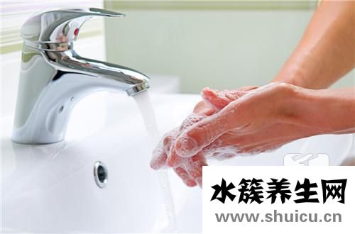 手掌心癢是什么原因