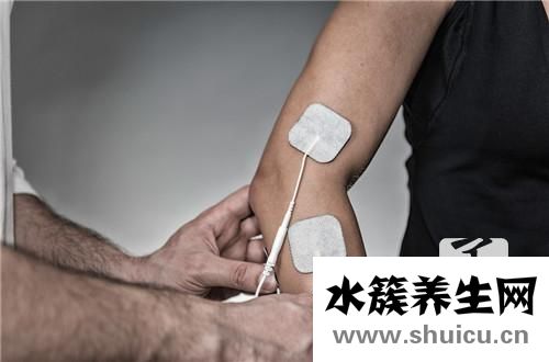 胳膊上有小紅疙瘩