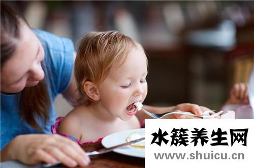 寶寶低燒怎么辦