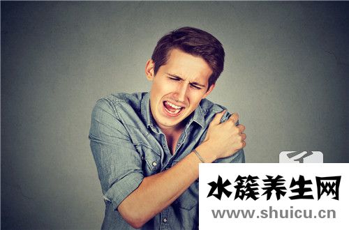 左肩膀酸痛