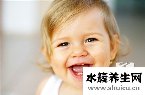 孩子手指頭脫皮是怎么回事