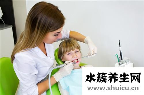 牙齦上長了個(gè)肉疙瘩