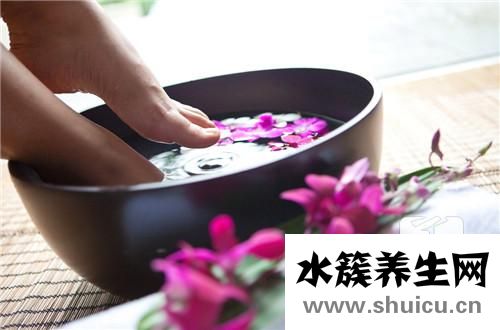 月經能泡腳嗎