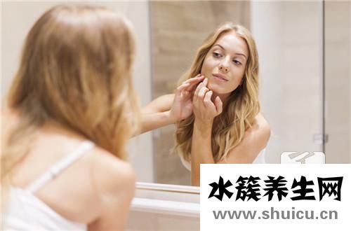 抽煙會長痘痘嗎