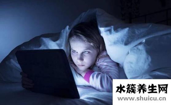 女人經常熬夜的8個壞處