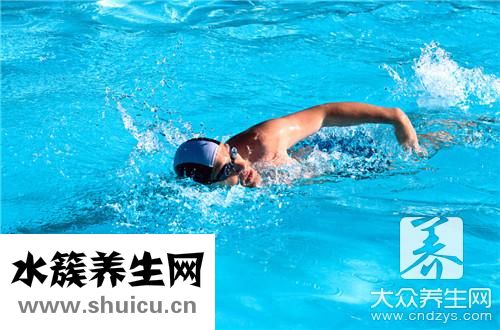 經常游泳會不會濕氣重