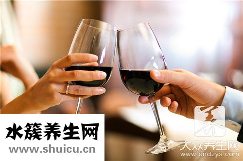 紅酒有沉淀物還能喝嗎