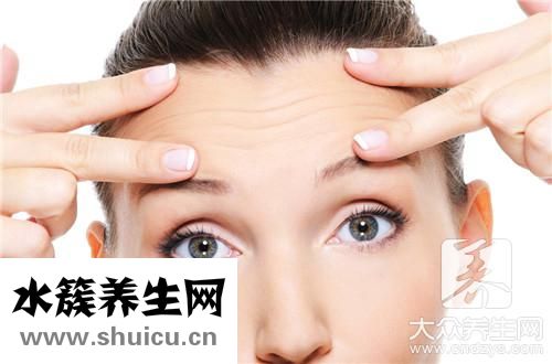 用牙膏去除抬頭紋