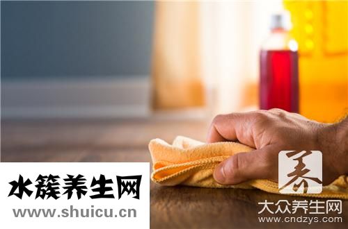 衣服上有油漬洗掉