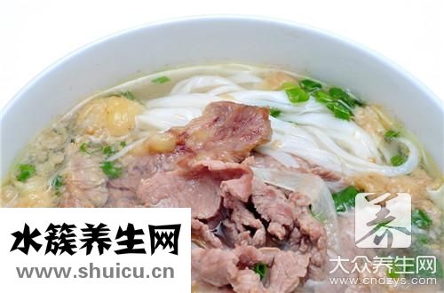 豬蹄黃豆湯