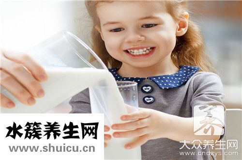 完藥多久可以喝牛奶