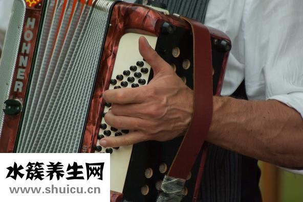 抑郁癥人的眼神圖片