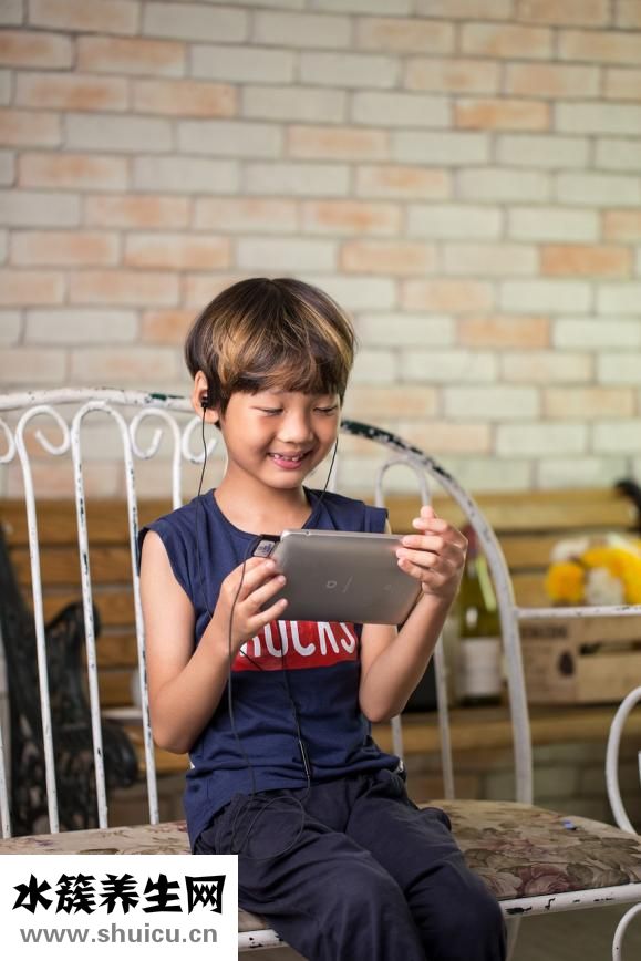 胸口疼是怎么回事