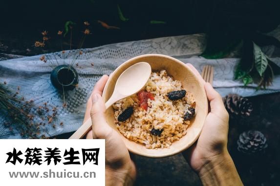 一拳米飯多少克