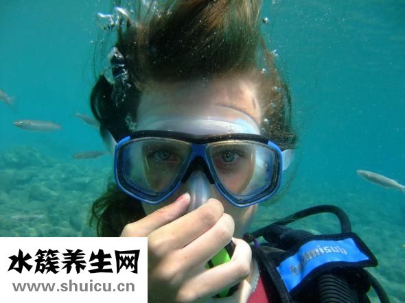 小孩耳朵疼怎么辦