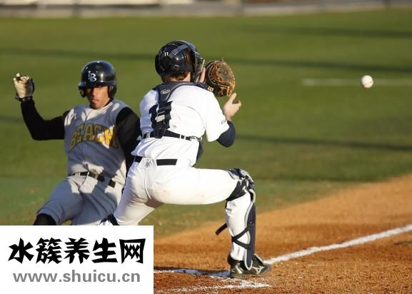 引體向上訓練方法