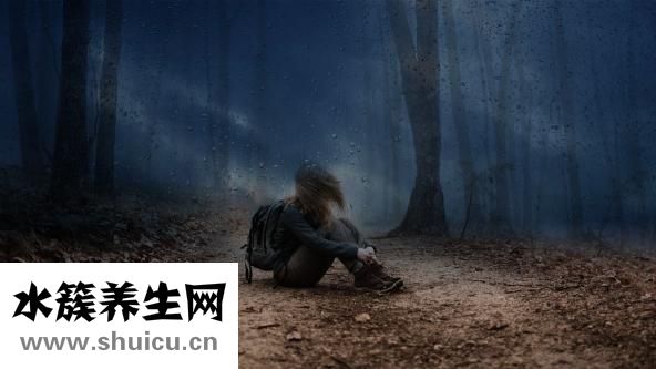 崴腳腫了怎么辦