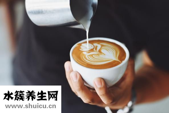 喝純牛奶會豐胸嗎