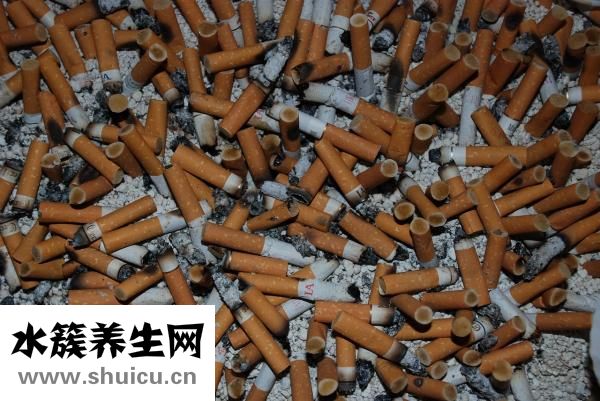 雙肺磨玻璃結(jié)節(jié)