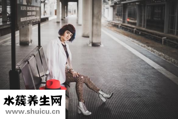 孕晚期肚子發(fā)緊