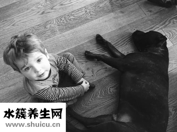 胎兒偏大兩周正常嗎