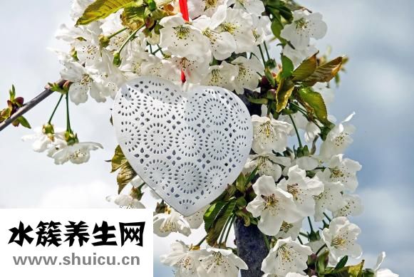 胸脹痛是什么原因