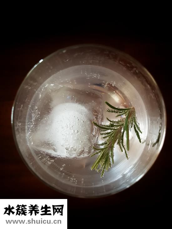 用飲料吃藥可以嗎