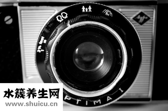 隱形眼鏡的正反面