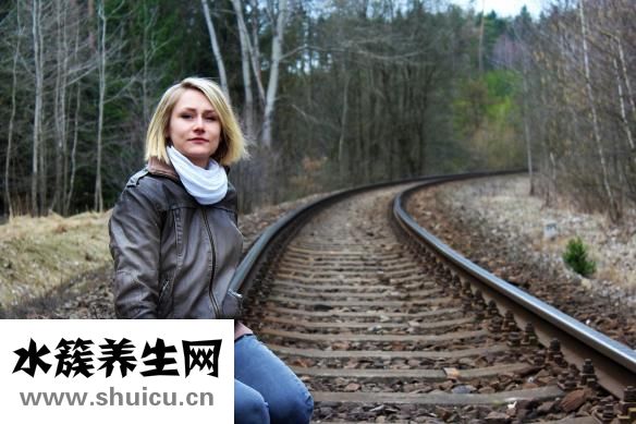 腎結(jié)石的癥狀有哪些