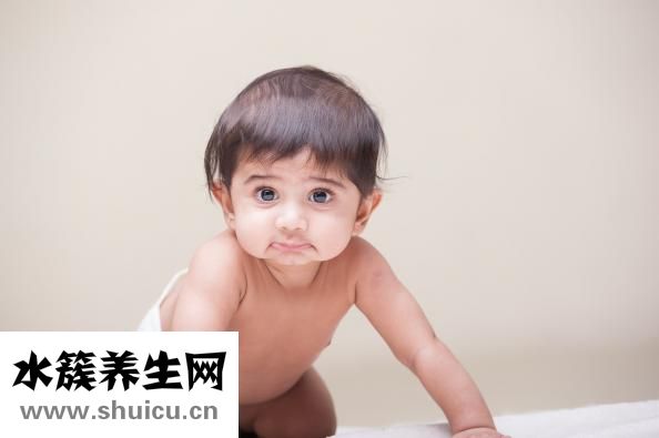 寶寶拉綠屎怎么回事