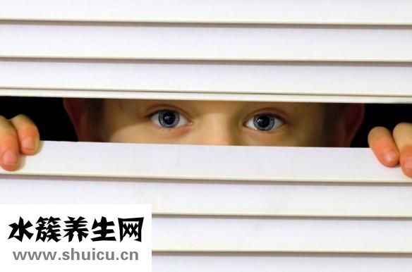 新生兒打嗝怎么辦