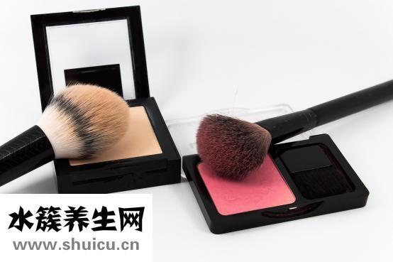 大圓臉適合什么發型