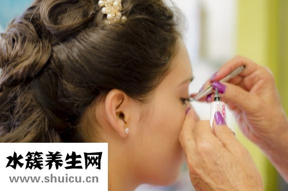 大圓臉適合什么發型