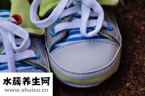 新生兒打嗝怎么回事