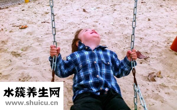 寶寶大便干燥怎么辦