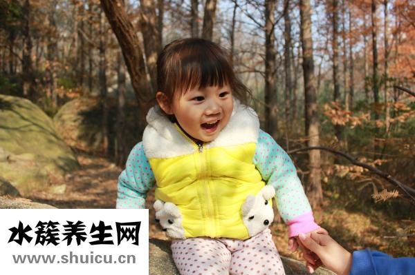 嗤之以鼻是什么意思