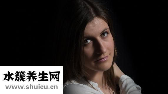 臉部松弛下垂怎么辦