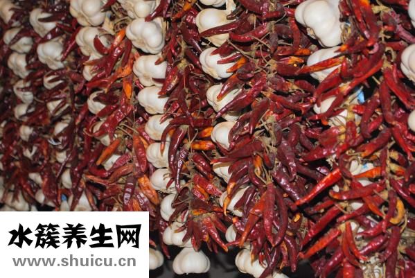 切完辣椒手辣怎么辦