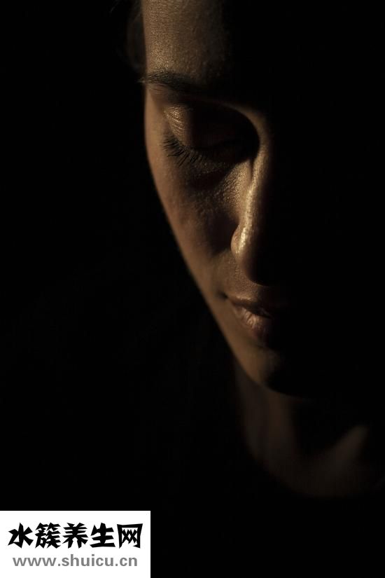 臉上毛孔堵塞怎么辦