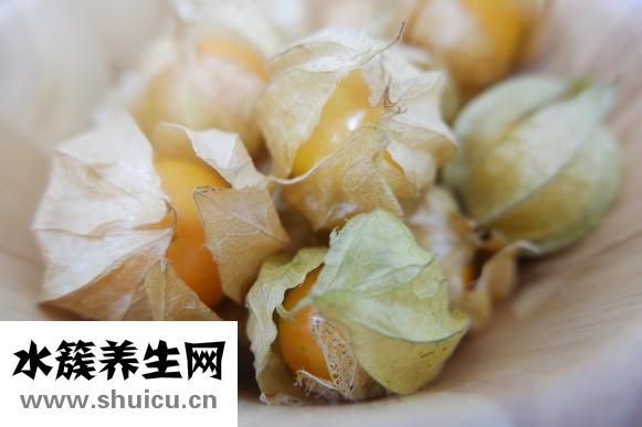 老年人吃什么水果好