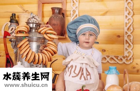 小孩磨牙是什么原因