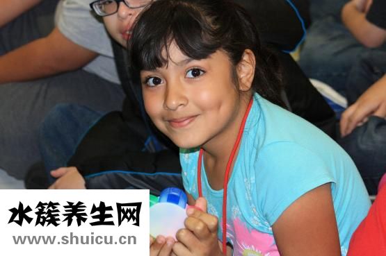 怎么樣可以有酒窩