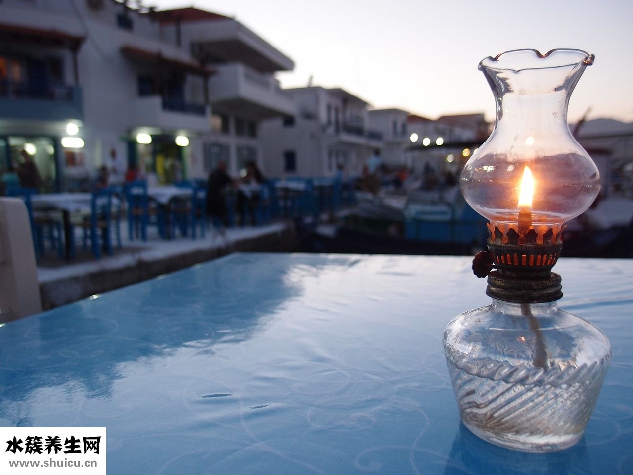 釣魚燈頭怎么拆