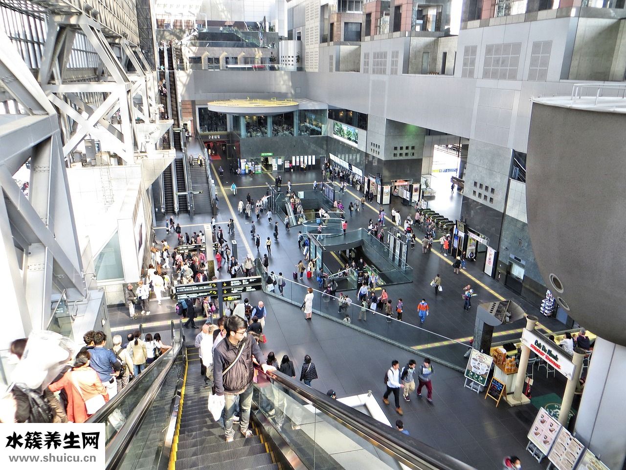 商場(chǎng)半天班怎么上的