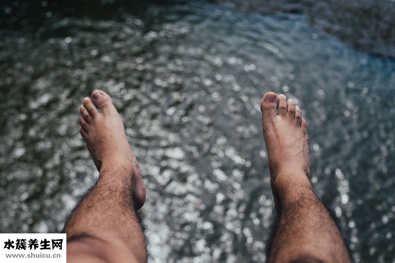 嘴唇火辣辣的怎么辦