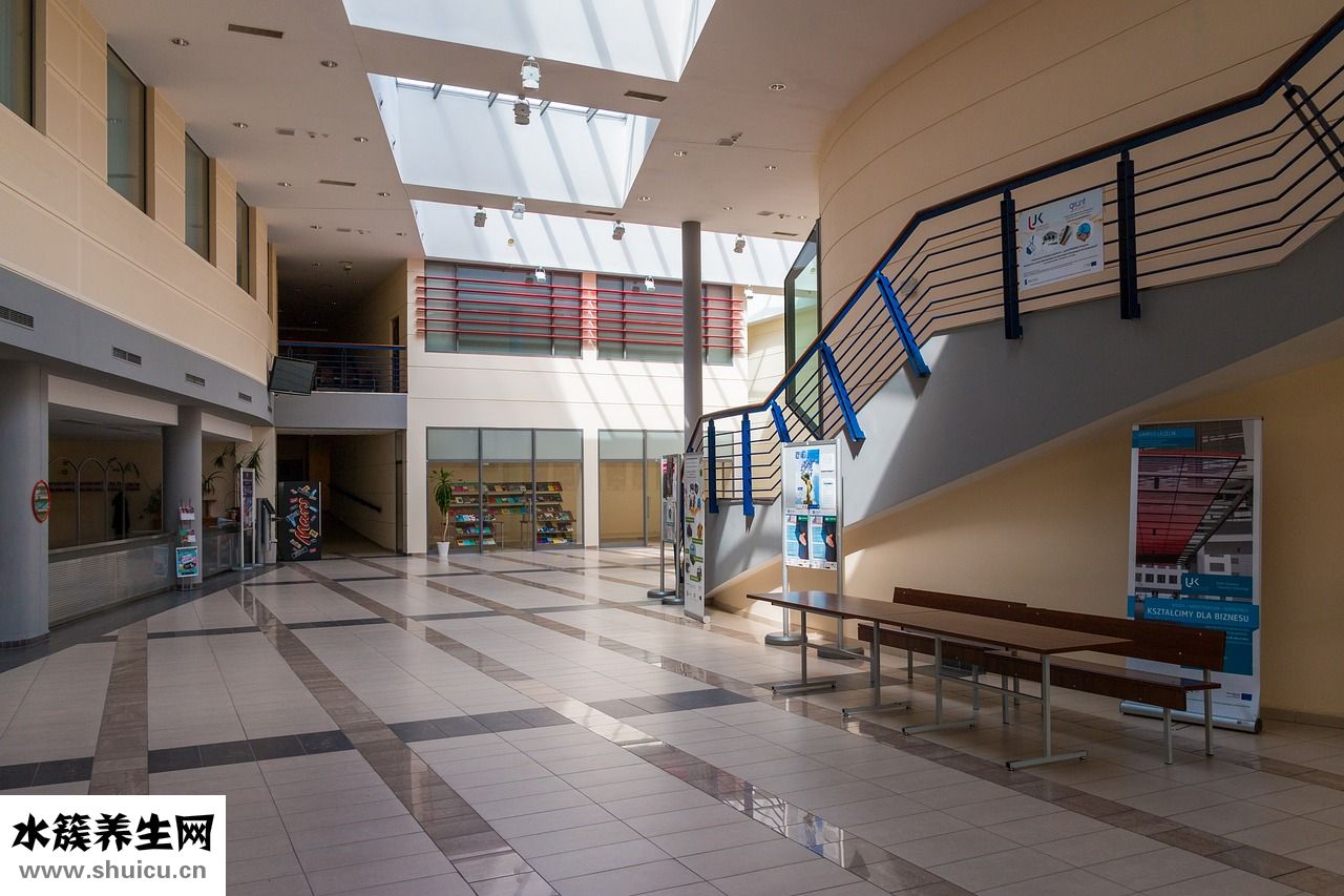 雅漾無菌艙怎么打開