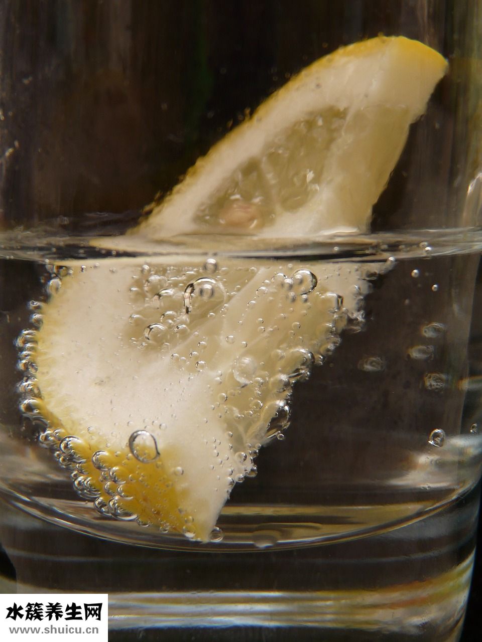 茼蒿怎么炒不黑