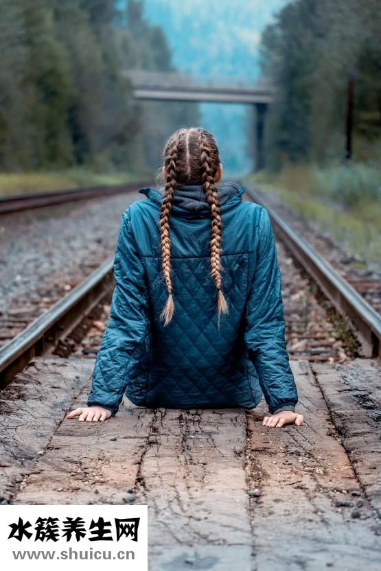 頭發多油怎么辦