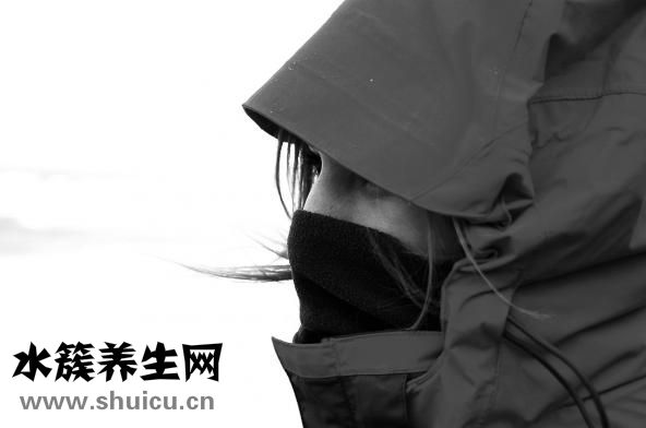 臉上蚊子屎怎么去除